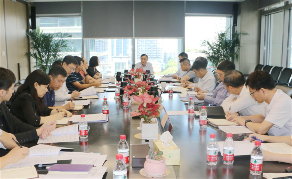 户外露出
召开学习贯彻习近平新时代中国特色社会主义思想主题教育总结会议