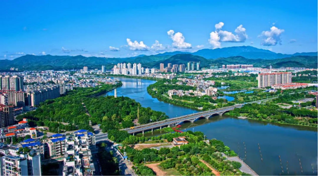 户外露出携手建信投资、南粤基金，推动广州东部中心又一AIC基金落地！